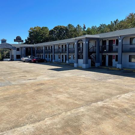 Garden Inn & Suites Hogansville Exterior photo
